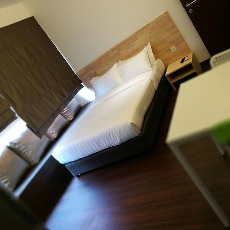 Coffea Garden Cafe & Stay Malacca Eksteriør billede